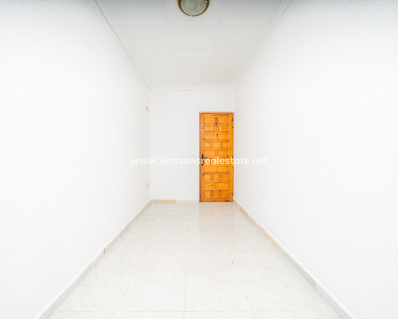 Resale - Reihenhaus - Urb. La Marina