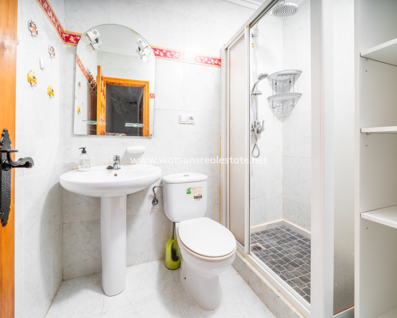 Resale - Reihenhaus - Urb. La Marina