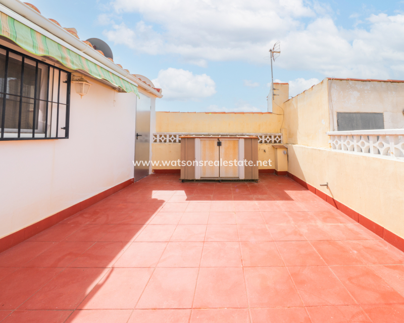 Resale - Reihenhaus - Urb. La Marina