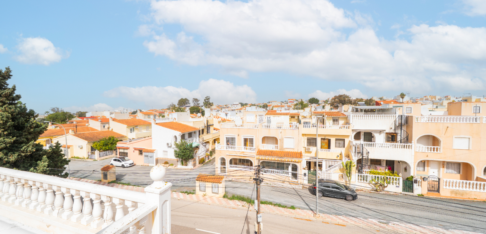 Resale - Reihenhaus - Urb. La Marina