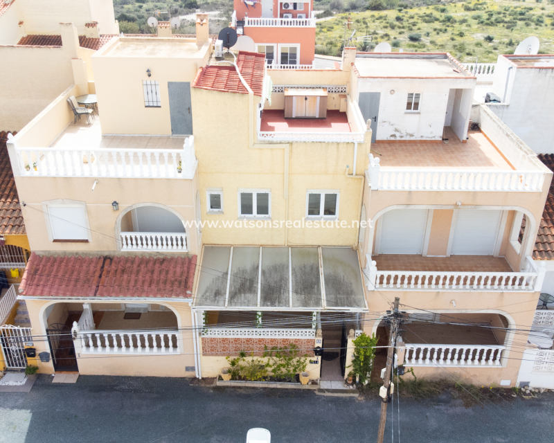 Resale - Reihenhaus - Urb. La Marina