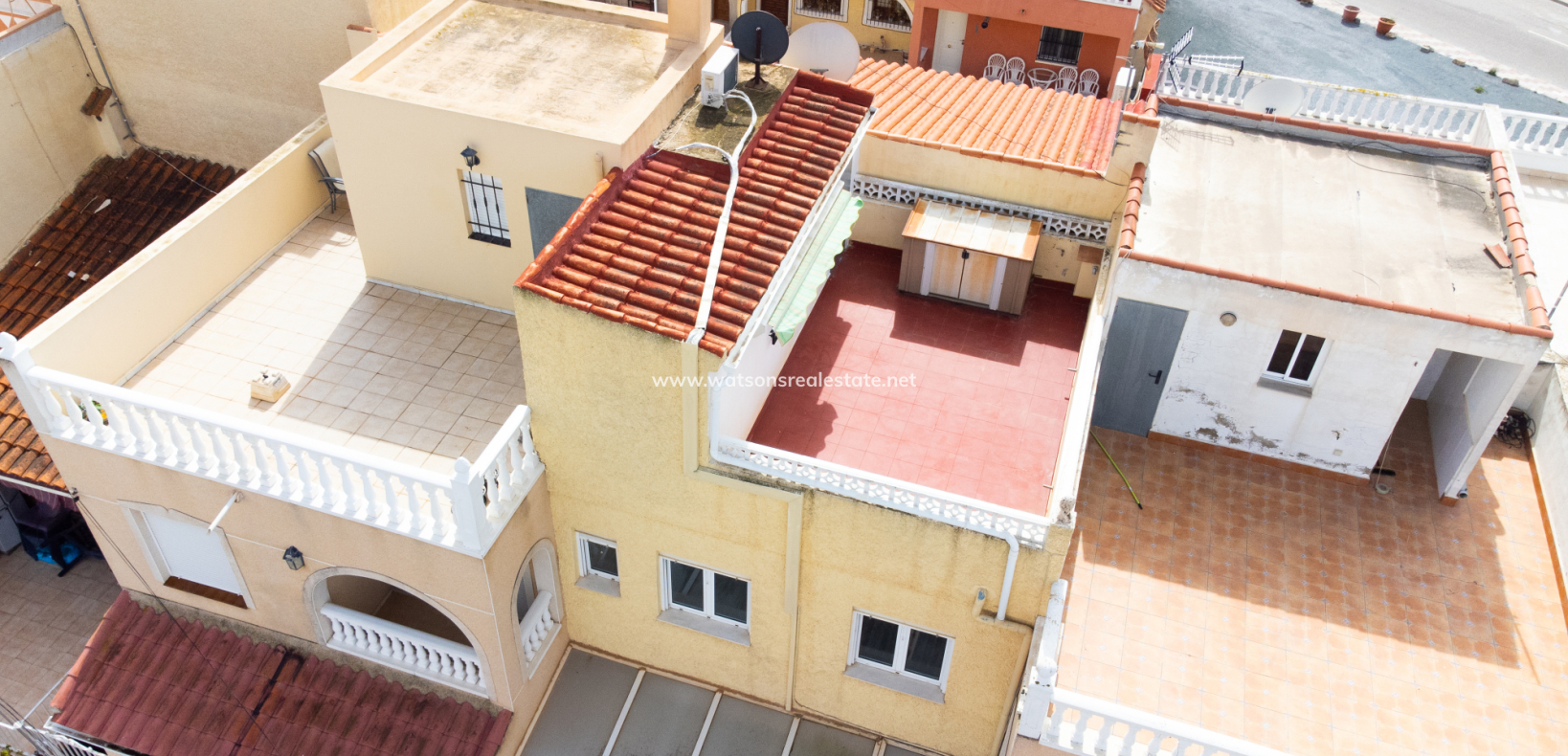 Resale - Reihenhaus - Urb. La Marina