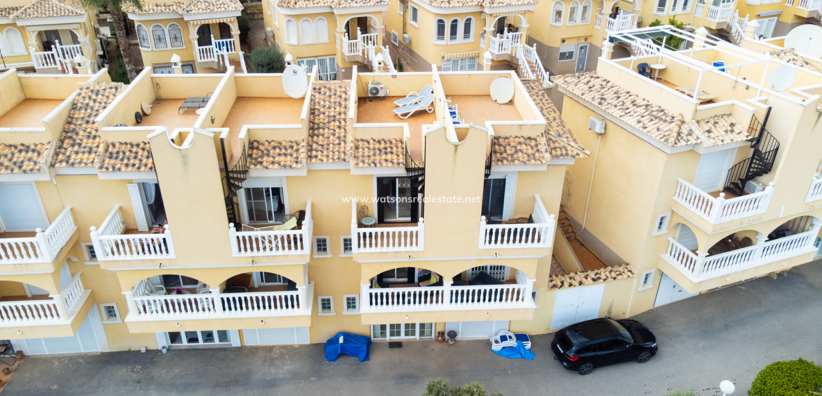 Resale - Reihenhaus - Urb. La Marina