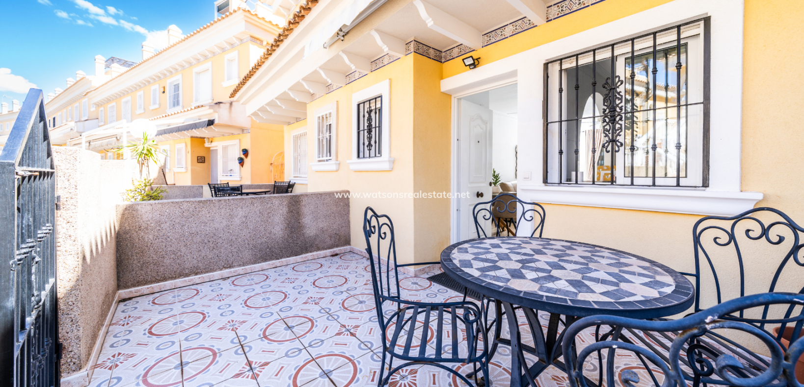 Resale - Reihenhaus - Urb. La Marina