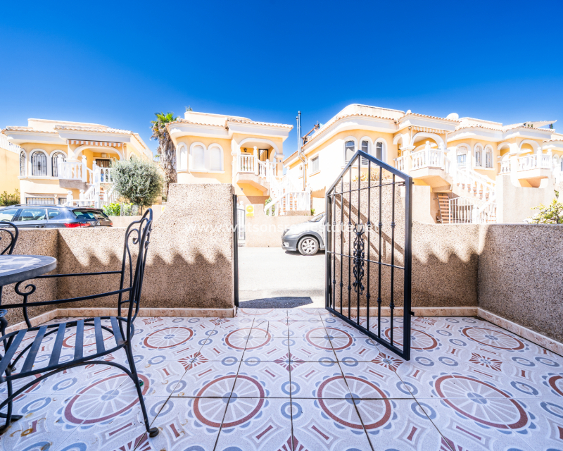 Resale - Reihenhaus - Urb. La Marina