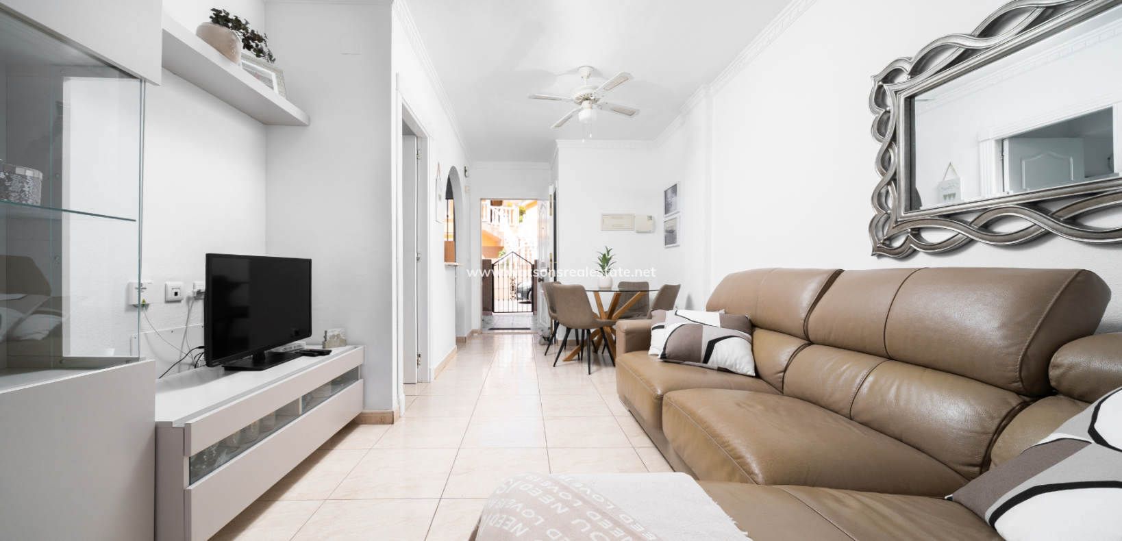 Resale - Reihenhaus - Urb. La Marina