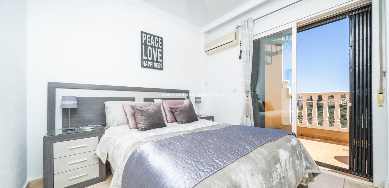 Resale - Reihenhaus - Urb. La Marina