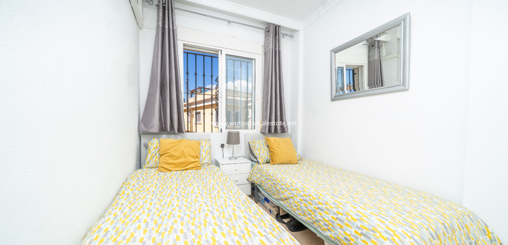 Resale - Reihenhaus - Urb. La Marina