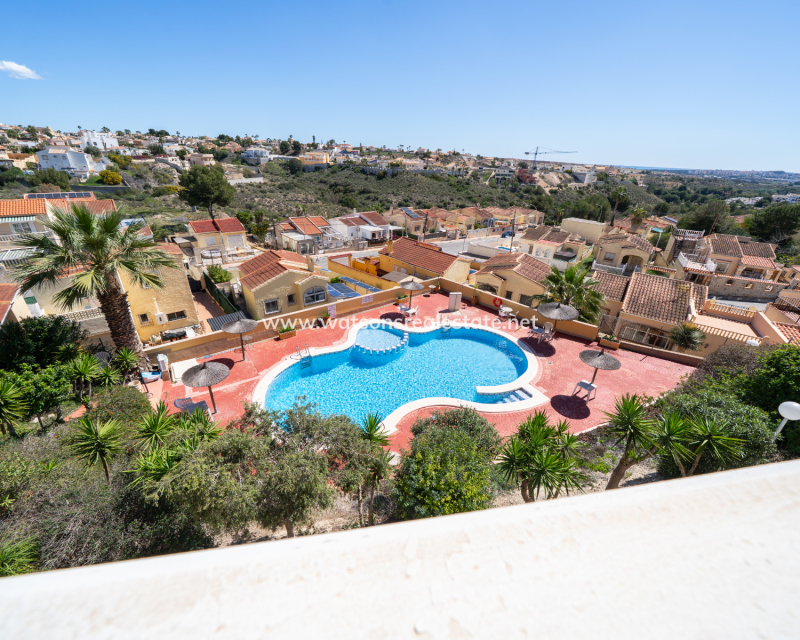 Resale - Reihenhaus - Urb. La Marina