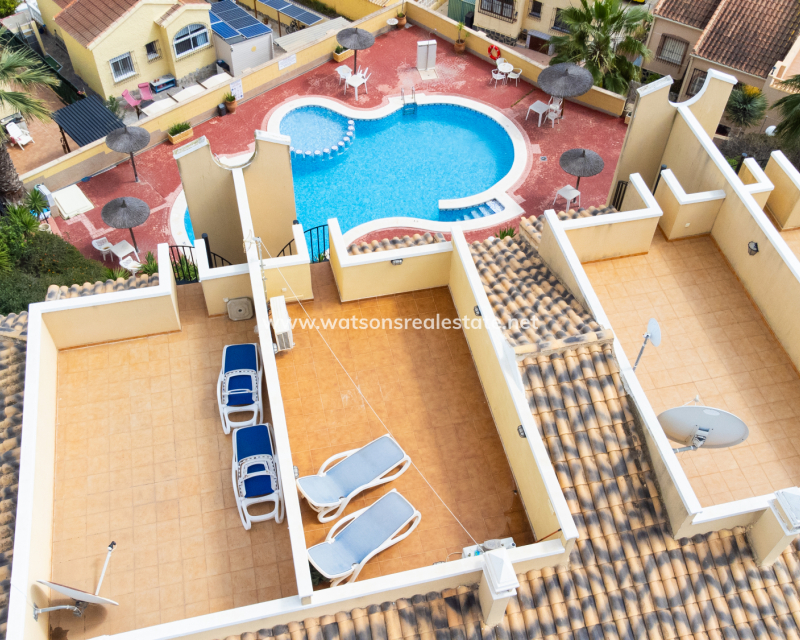 Resale - Reihenhaus - Urb. La Marina