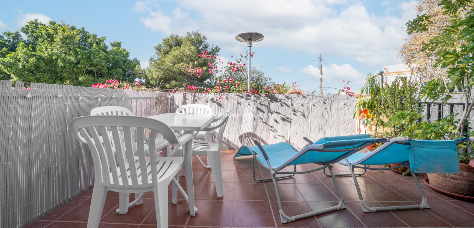 Resale - Reihenhaus - Urb. La Marina