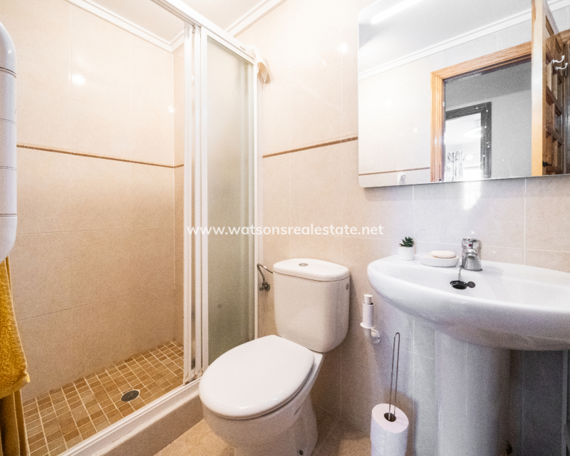 Resale - Reihenhaus - Urb. La Marina