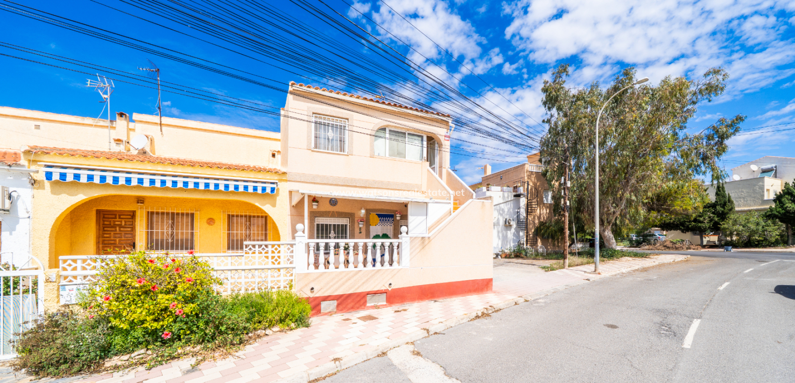 Resale - Reihenhaus - Urb. La Marina