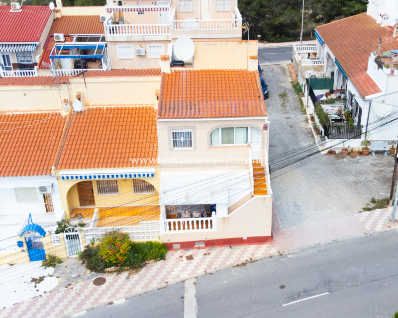 Resale - Reihenhaus - Urb. La Marina