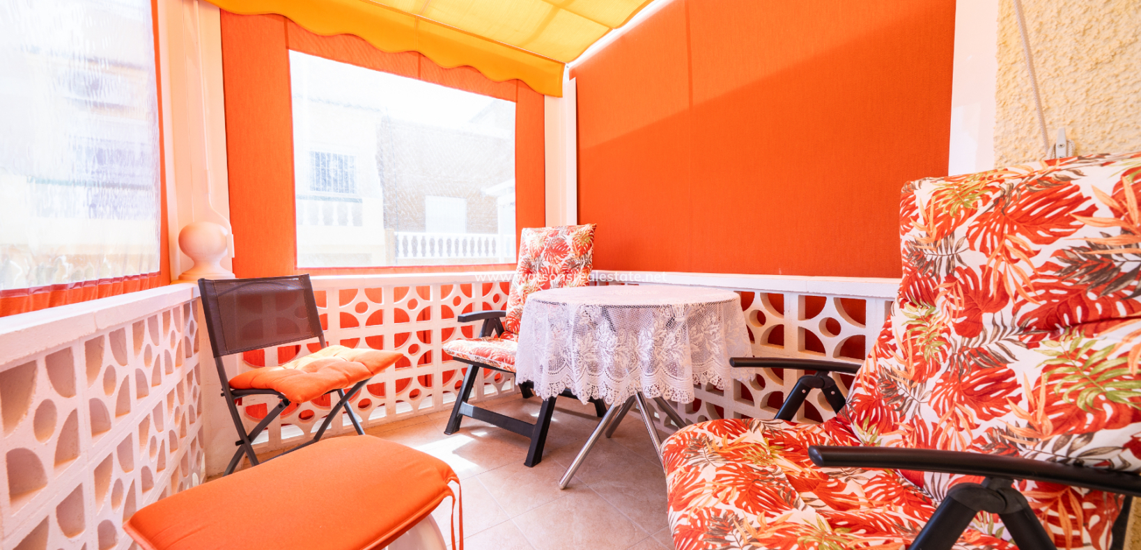 Resale - Reihenhaus - Urb. La Marina