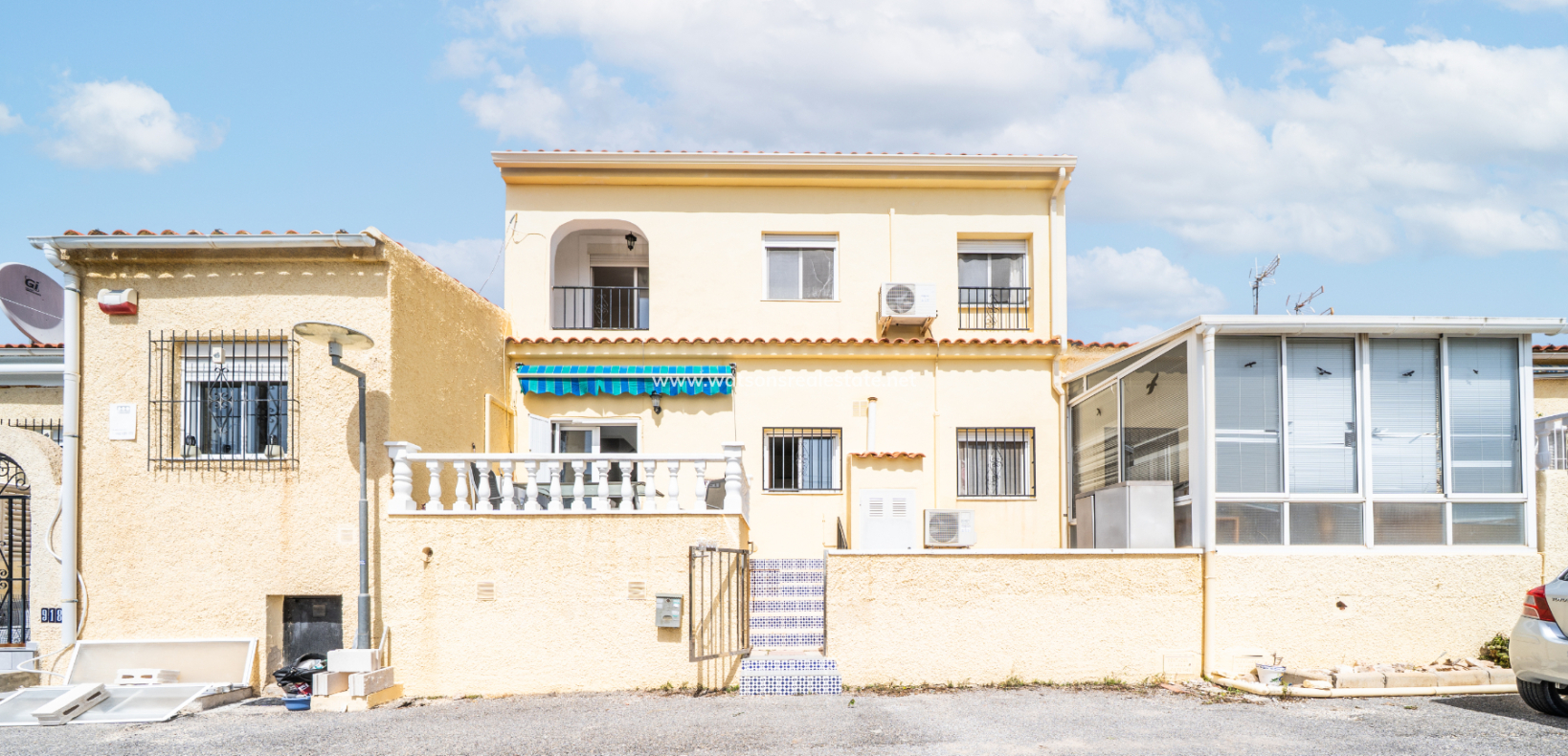 Resale - Reihenhaus - Urb. La Marina