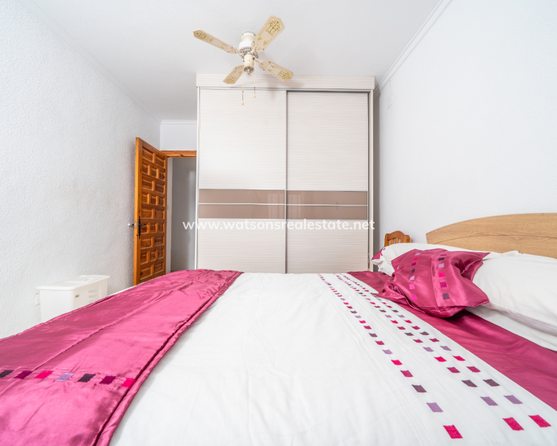 Resale - Reihenhaus - Urb. La Marina