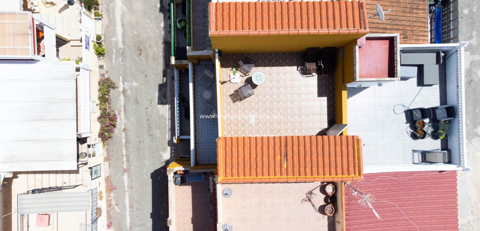 Resale - Reihenhaus - Urb. La Marina