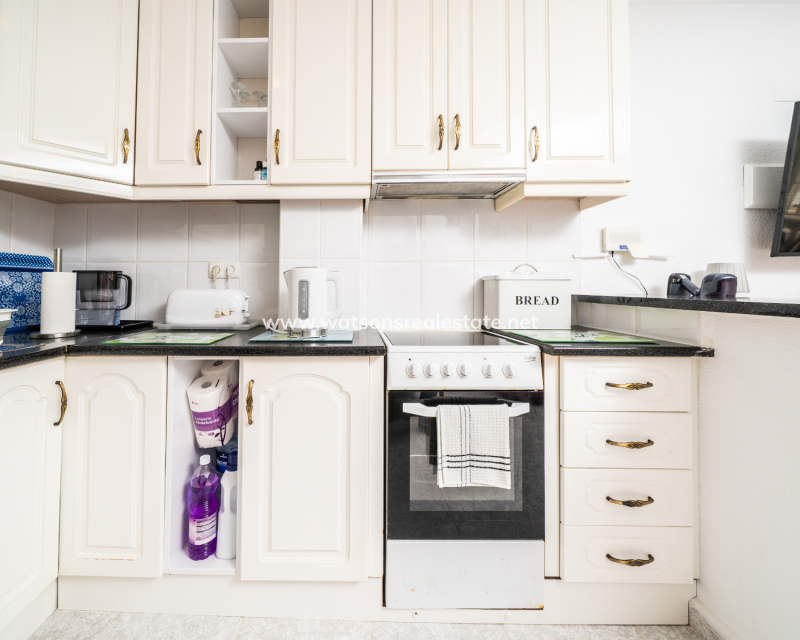 Resale - Reihenhaus - Urb. La Marina