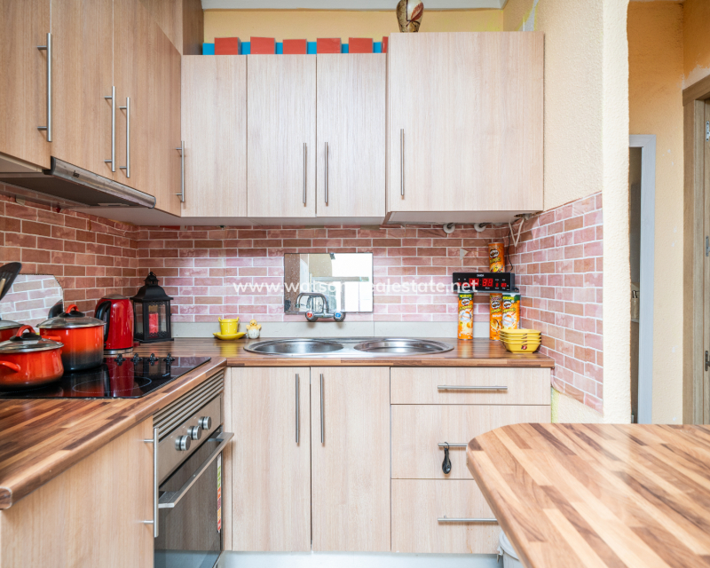 Resale - Reihenhaus - Urb. La Marina