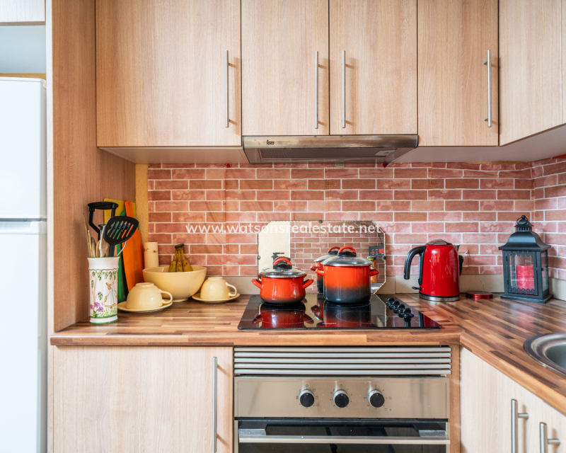 Resale - Reihenhaus - Urb. La Marina