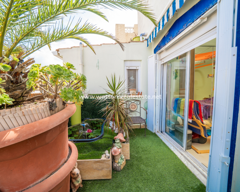 Resale - Reihenhaus - Urb. La Marina