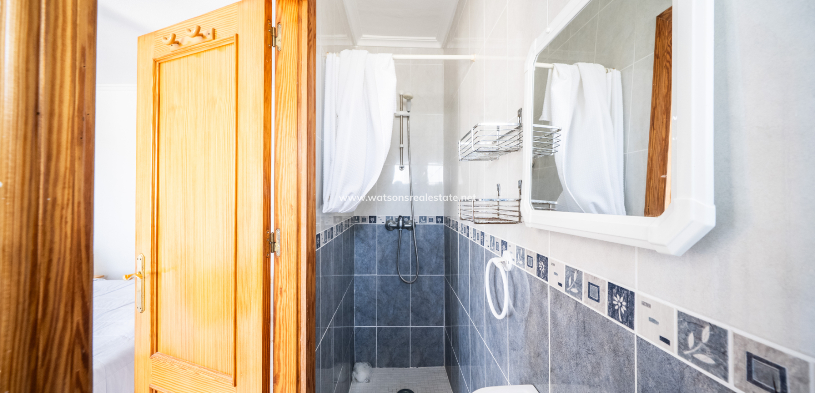 Resale - Reihenhaus - Urb. La Marina