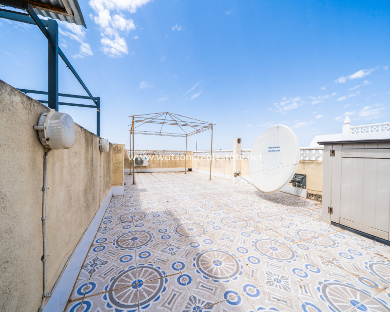 Resale - Reihenhaus - Urb. La Marina