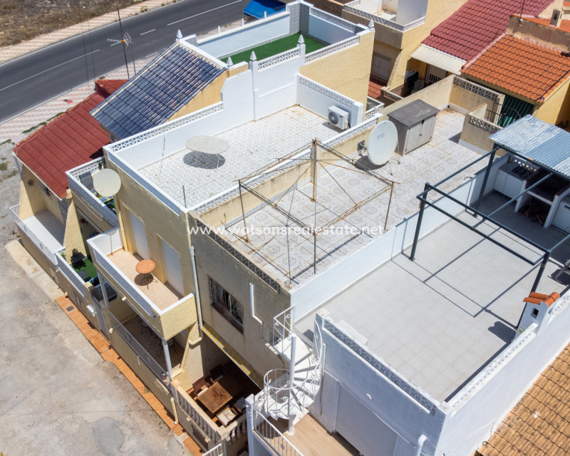 Resale - Reihenhaus - Urb. La Marina