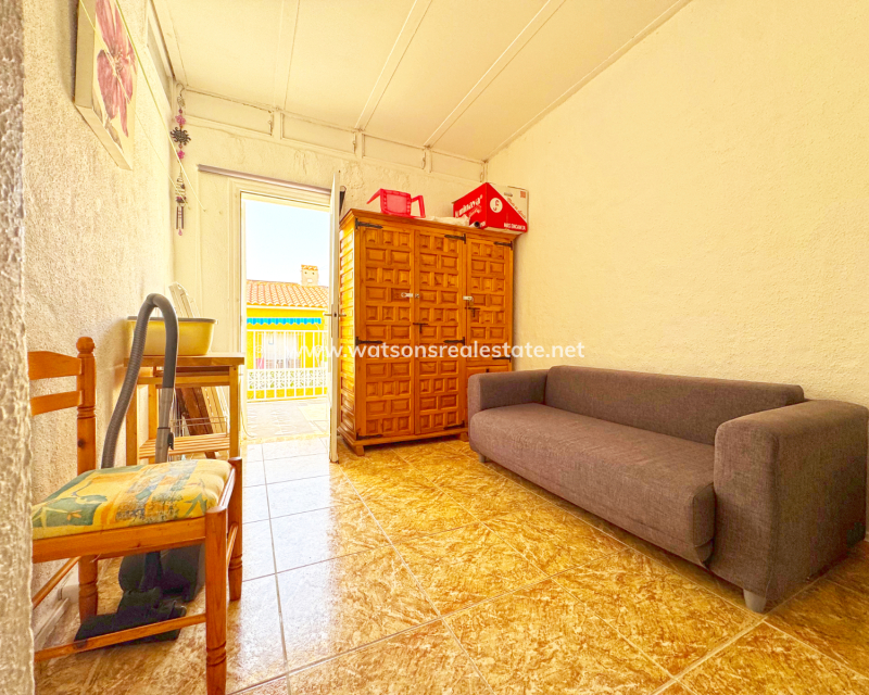 Resale - Reihenhaus - Urb. La Marina