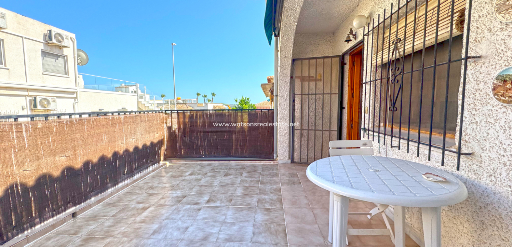 Resale - Reihenhaus - Urb. La Marina