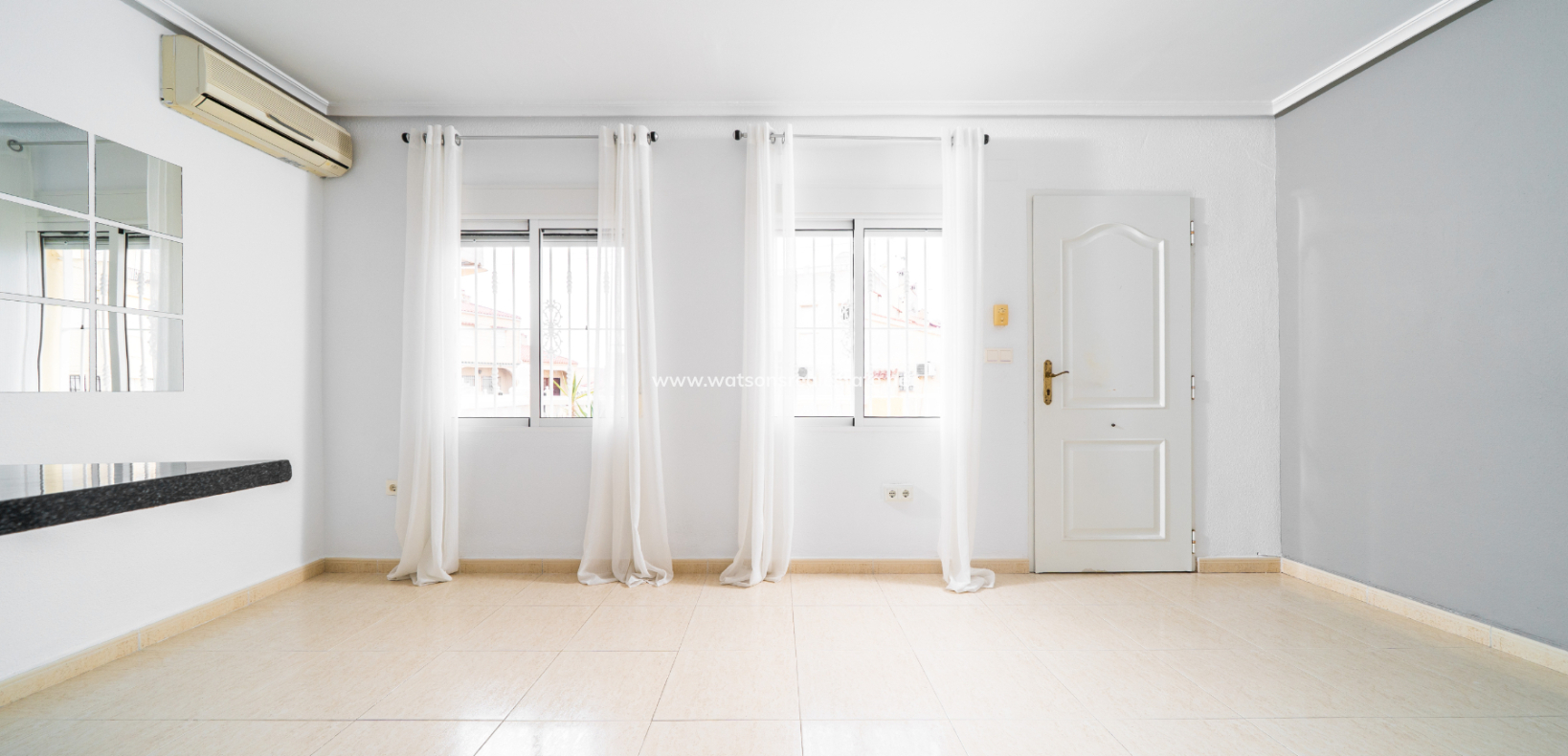 Resale - Reihenhaus - Urb. La Marina