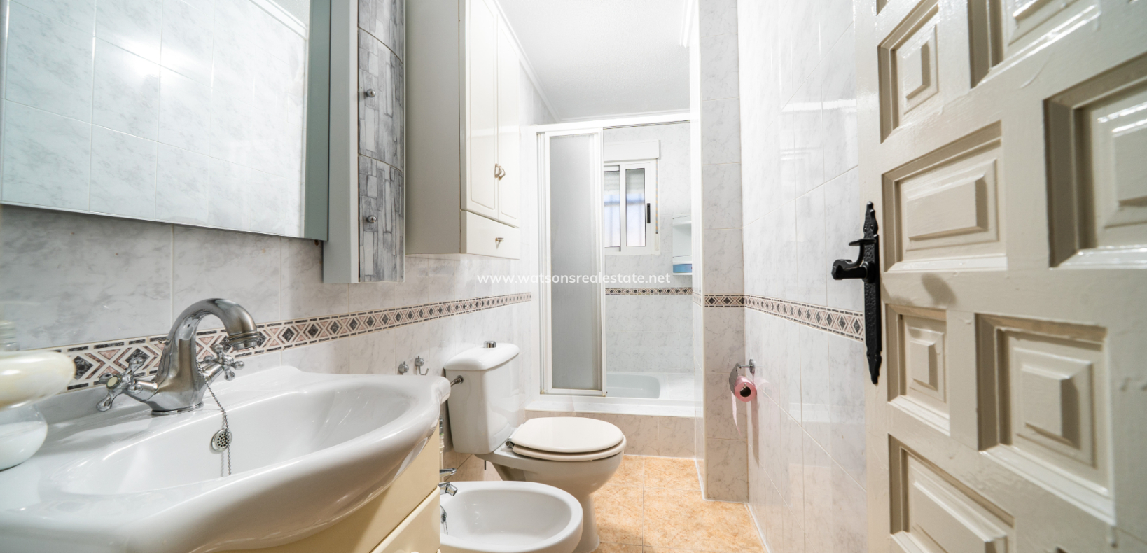 Resale - Reihenhaus - Urb. La Marina