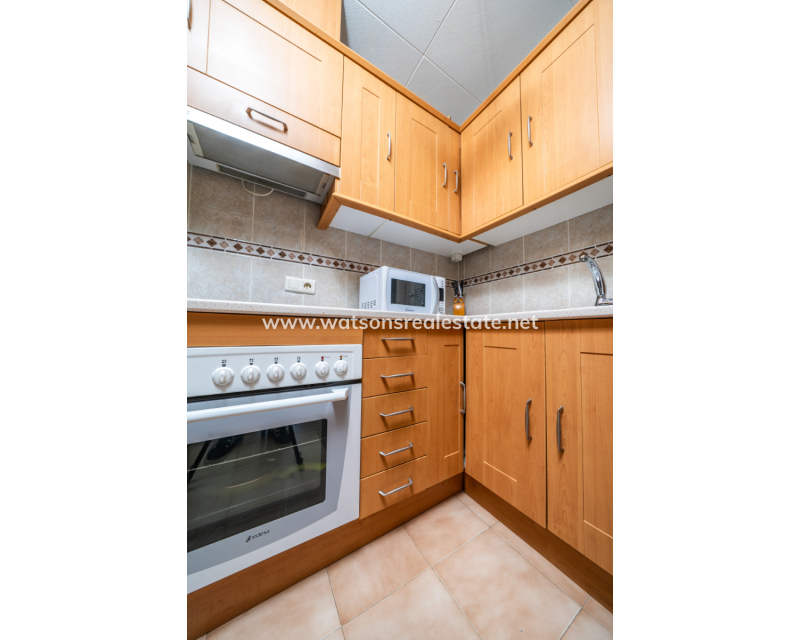 Resale - Reihenhaus - Urb. La Marina