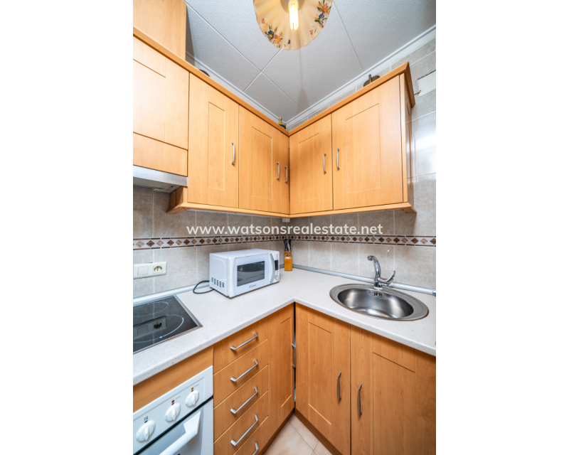 Resale - Reihenhaus - Urb. La Marina