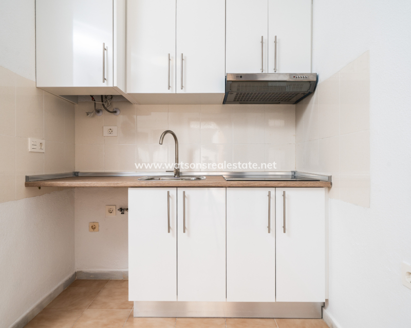 Resale - Reihenhaus - Urb. La Marina