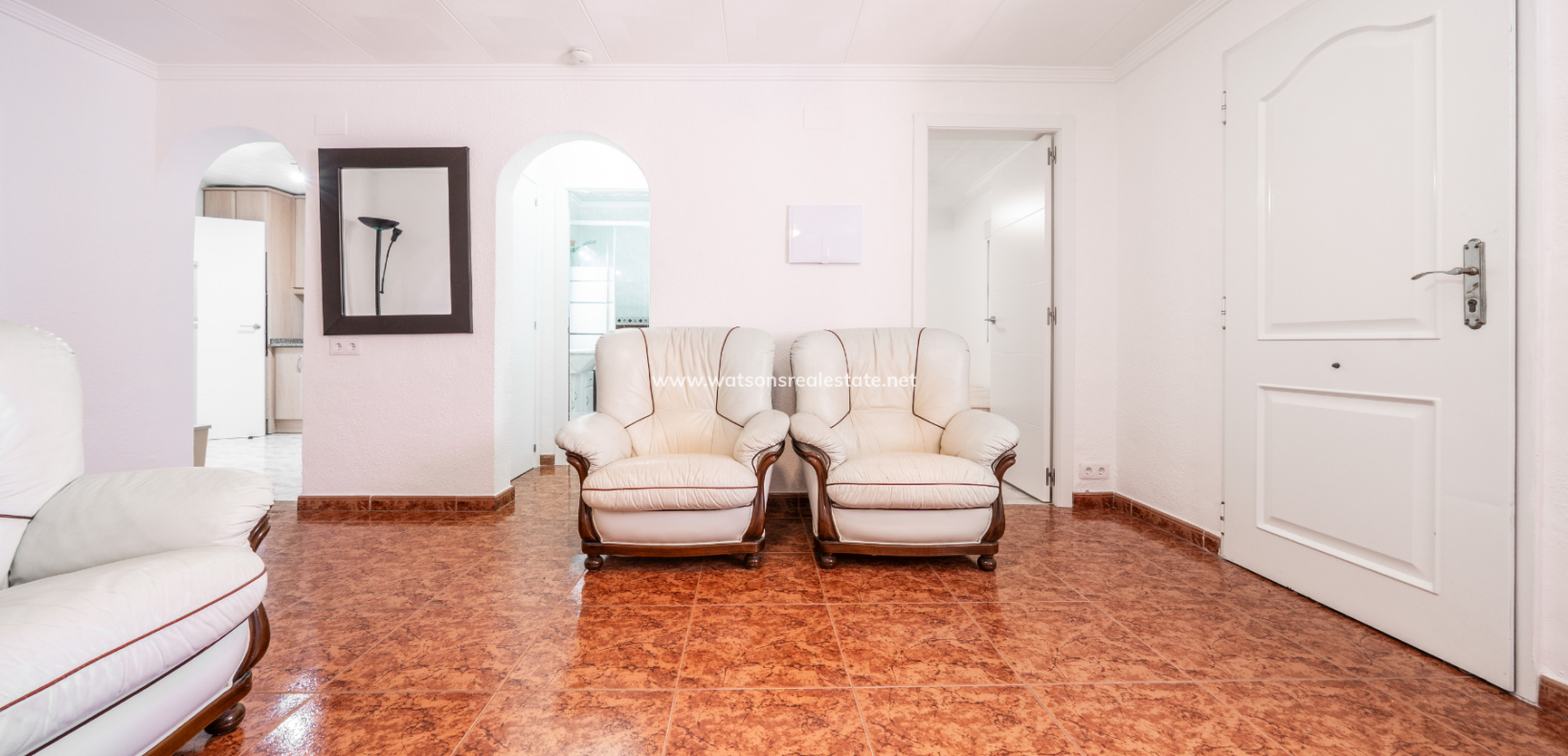 Resale - Reihenhaus - Urb. La Marina