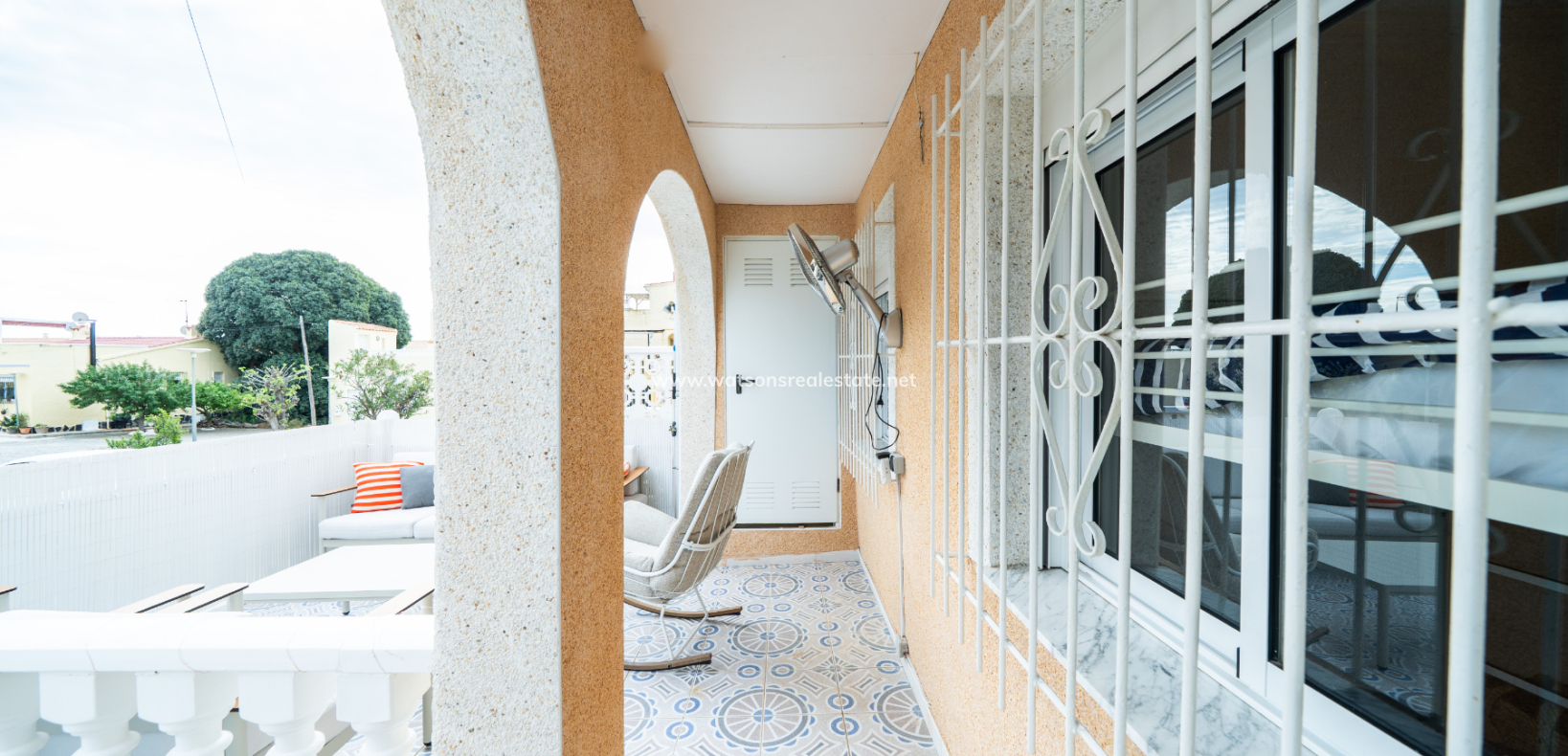 Resale - Reihenhaus - Urb. La Marina