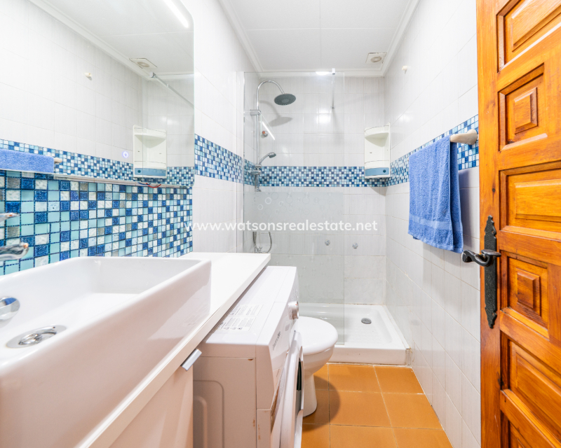 Resale - Reihenhaus - Urb. La Marina