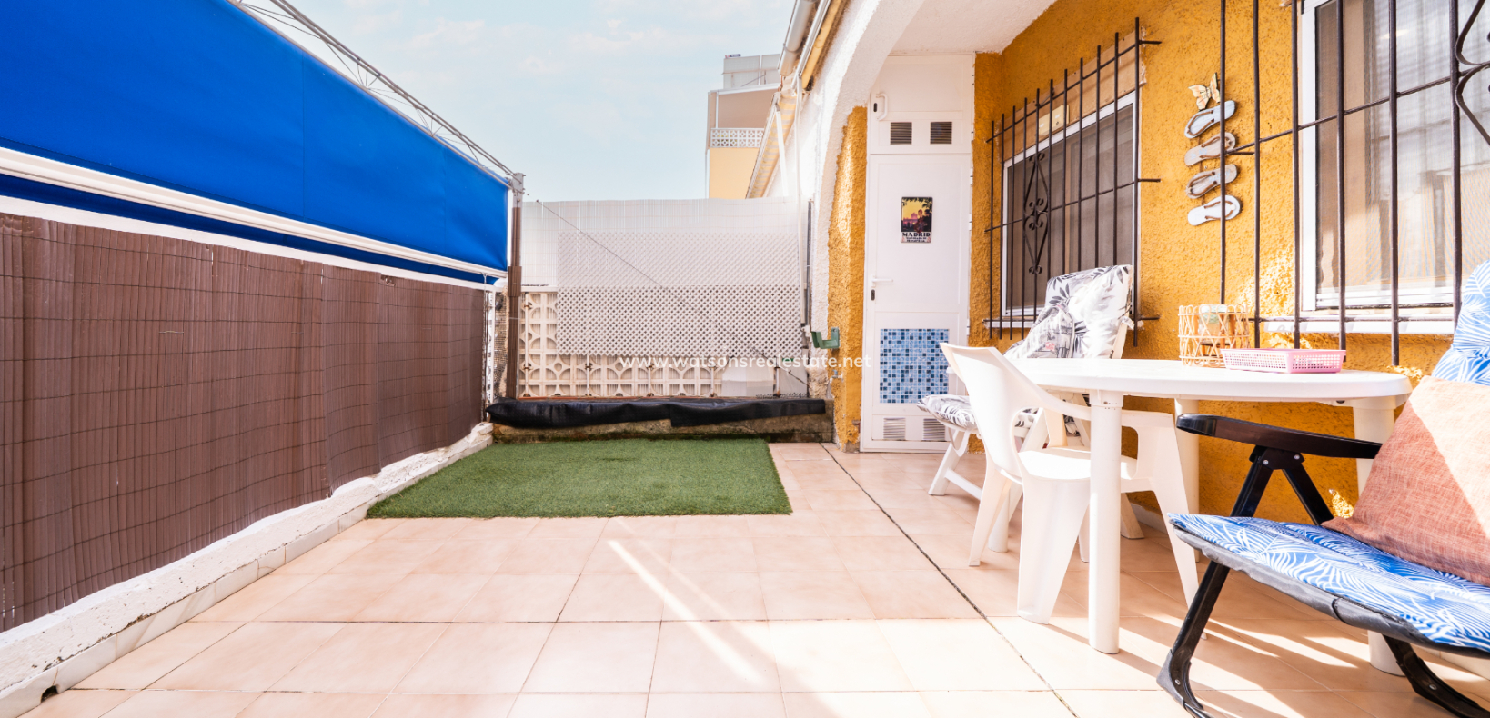 Resale - Reihenhaus - Urb. La Marina