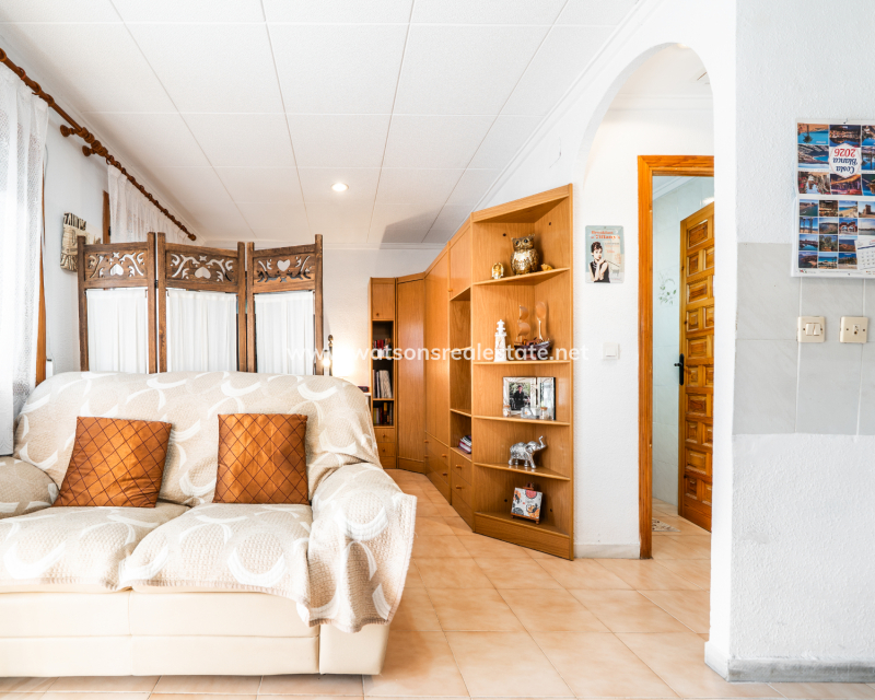 Resale - Reihenhaus - Urb. La Marina