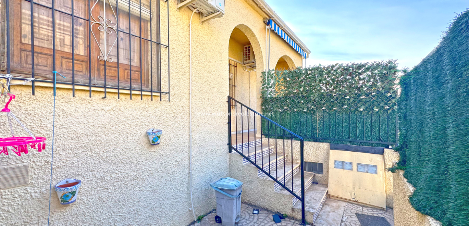 Resale - Reihenhaus - Urb. La Marina