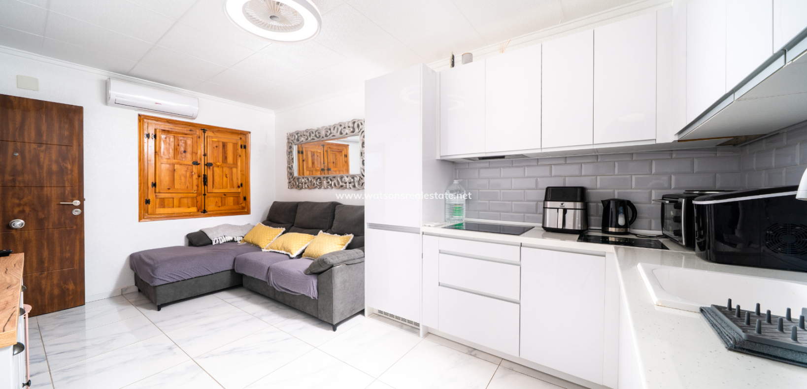 Resale - Reihenhaus - Urb. La Marina