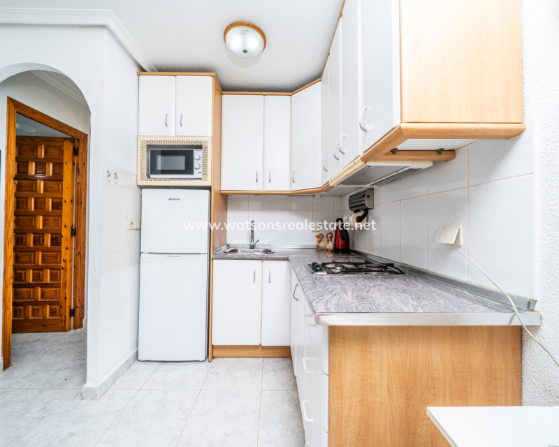 Resale - Reihenhaus - Urb. La Marina