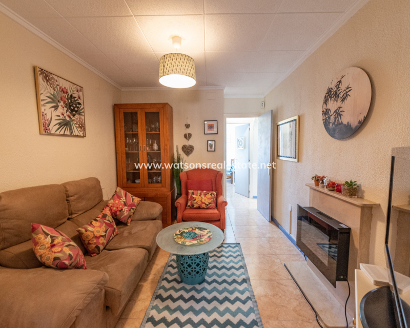 Resale - Reihenhaus - Urb. La Marina