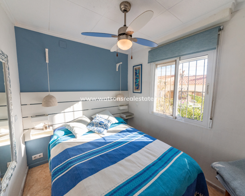 Resale - Reihenhaus - Urb. La Marina