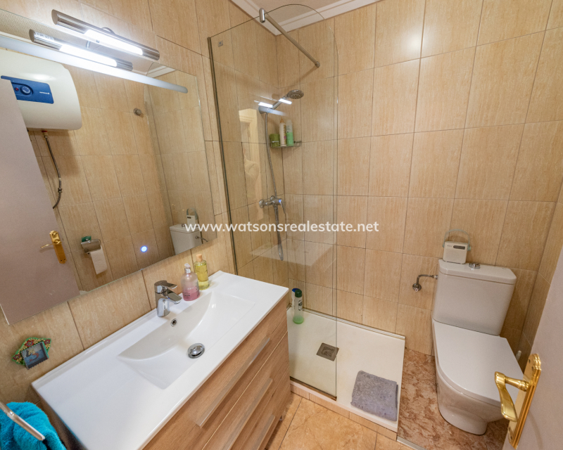 Resale - Reihenhaus - Urb. La Marina