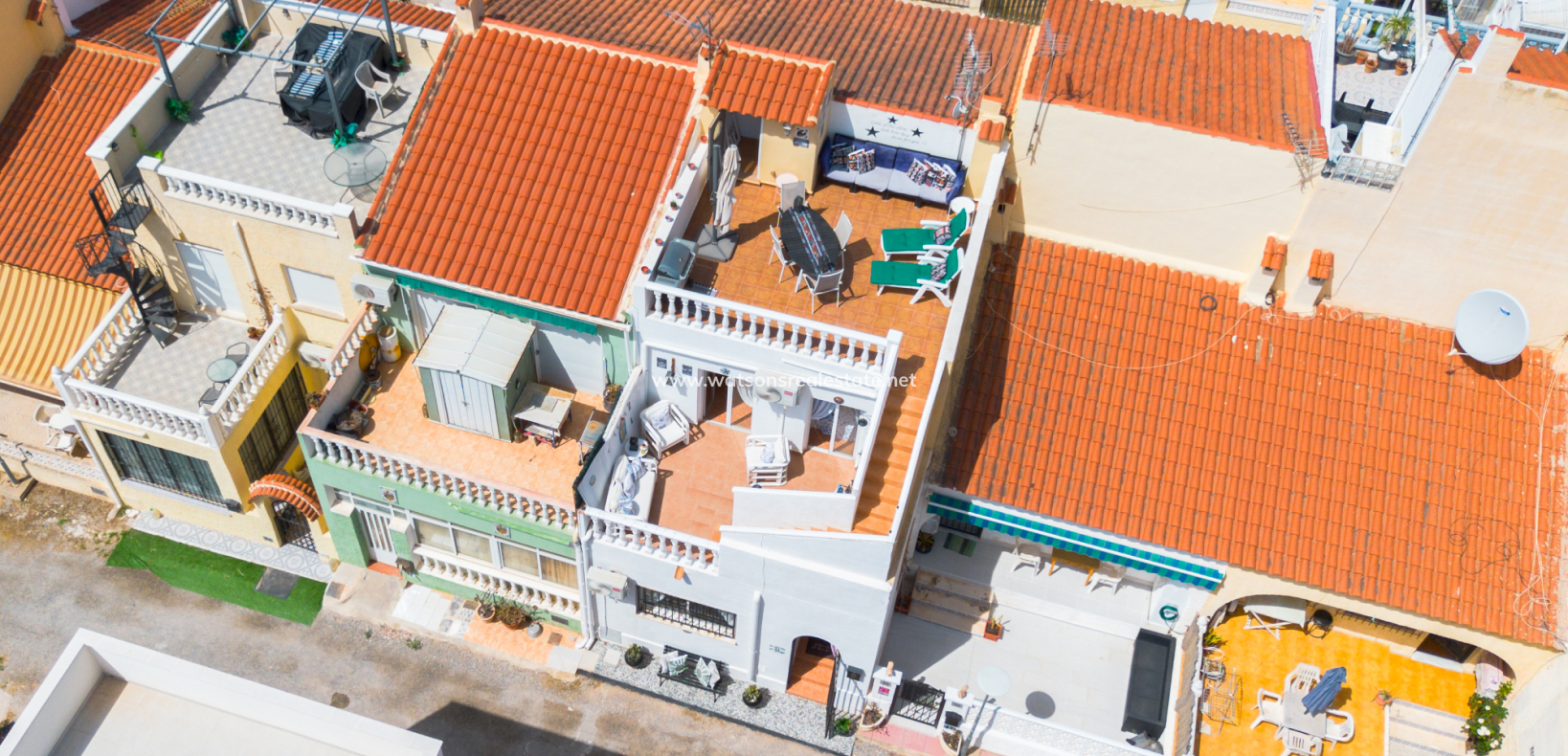 Resale - Reihenhaus - Urb. La Marina