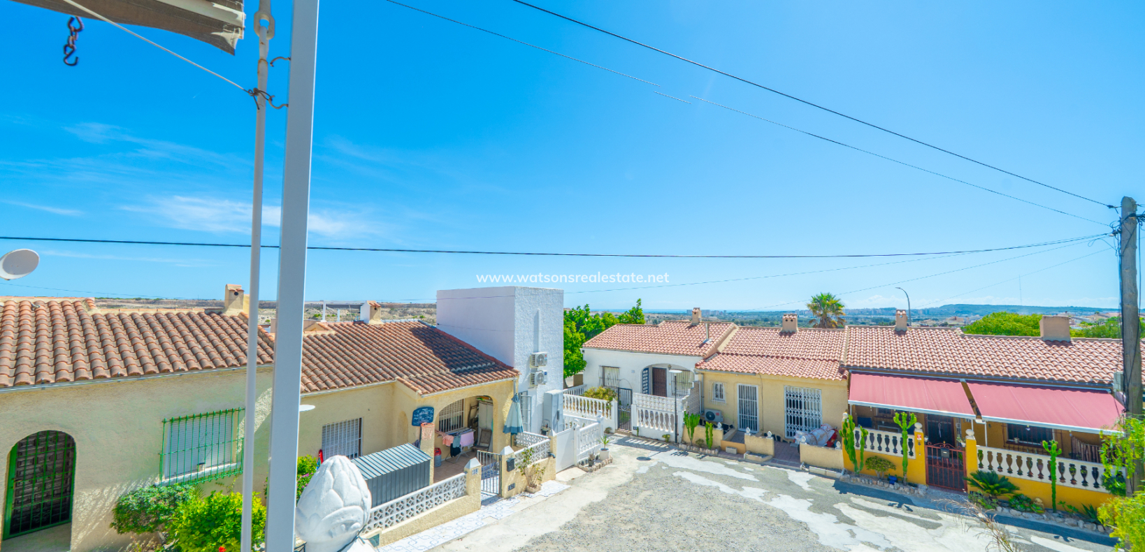 Resale - Reihenhaus - Urb. La Marina