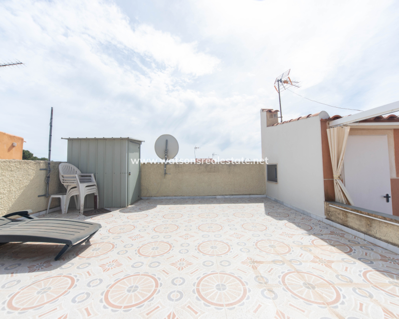 Resale - Reihenhaus - Urb. La Marina